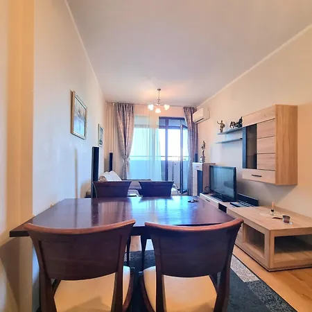 Sea View With Parking Apartment *